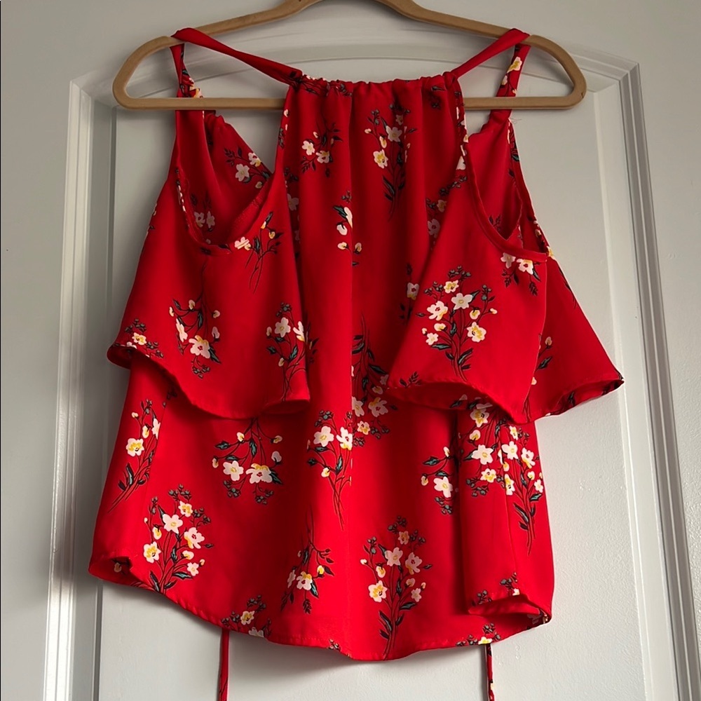 Sienna Sky Floral Sleeveless Blouse - Picture 4 of 4